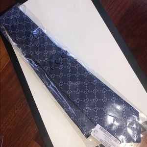 NWT men’s Gucci tie